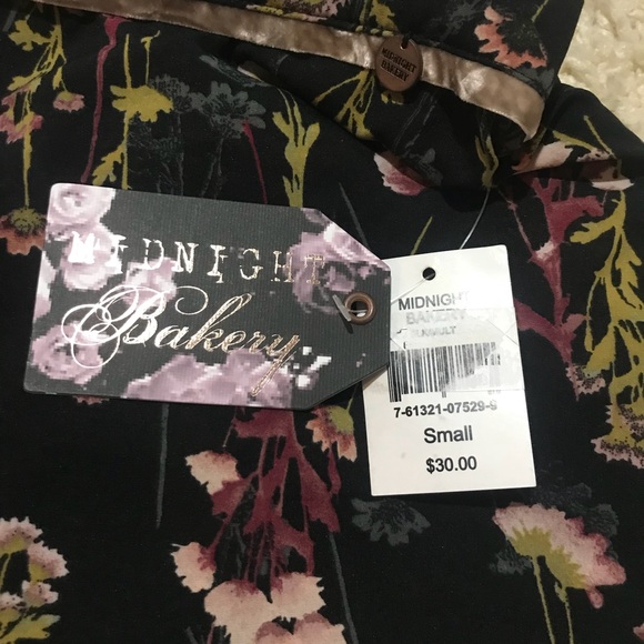 🆕NWT silk pj shorts - GORGEOUS - Picture 5 of 5